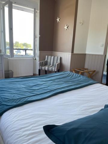 פואסננט Hotel De La Pointe De Mousterlin מראה חיצוני תמונה